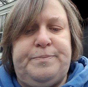 Meet your Posher, Deborah